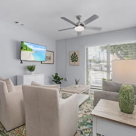 171 Washington - Dune Our Thing - Unit D - Fabulous Pool Home! Home